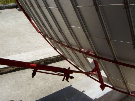 Using the vertical pivot, the collector can be adjusted to point at the sun during the Summer and Winter